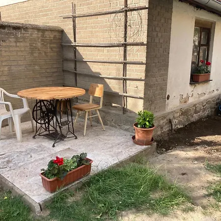 Na Konci Ulice * Jindřichův Hradec